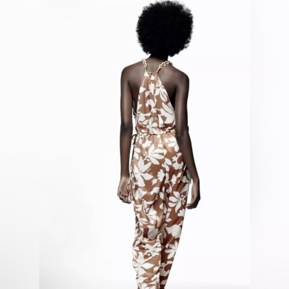 Zara Printed Jumpsuit Floral Satin Wide Leg With Neck Chains Blogger Fave - Picture 6 of 7